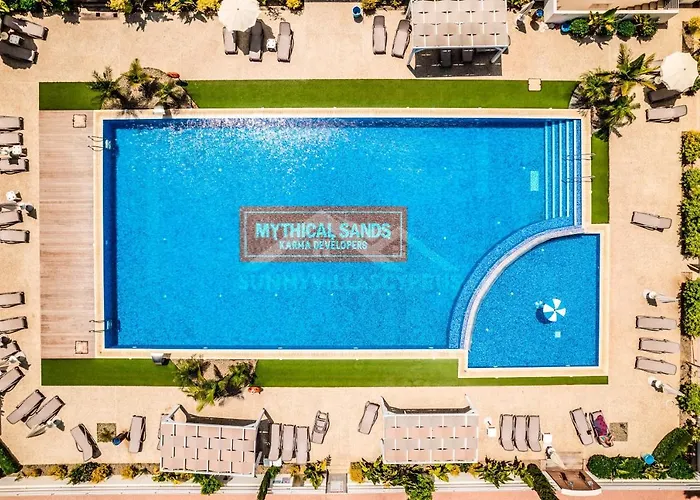 Sunnyvillas: 2br Mythical Apt*swimming Pool*ak04 Appartamento *